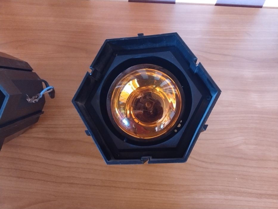 2бр. германски лампи за цвето музика х30 вата, всяка