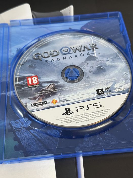 ***God of War Ragnarok (PS5)