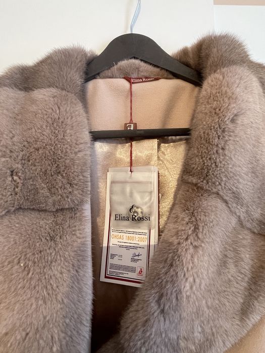 Продается Новое пальто