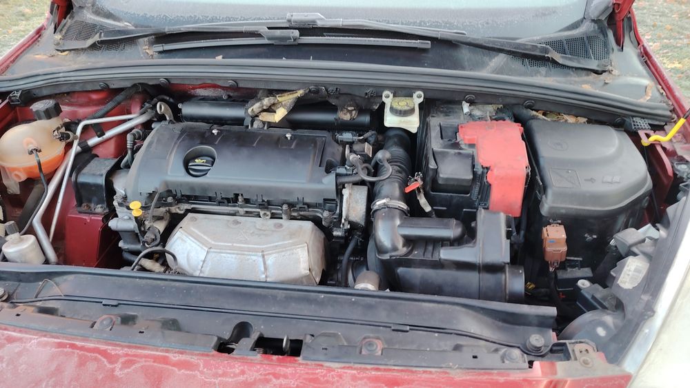 Motor Peugeot 308 1.4 benzină an 2009