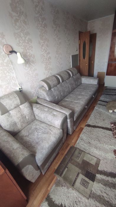 Продам диван и кресло