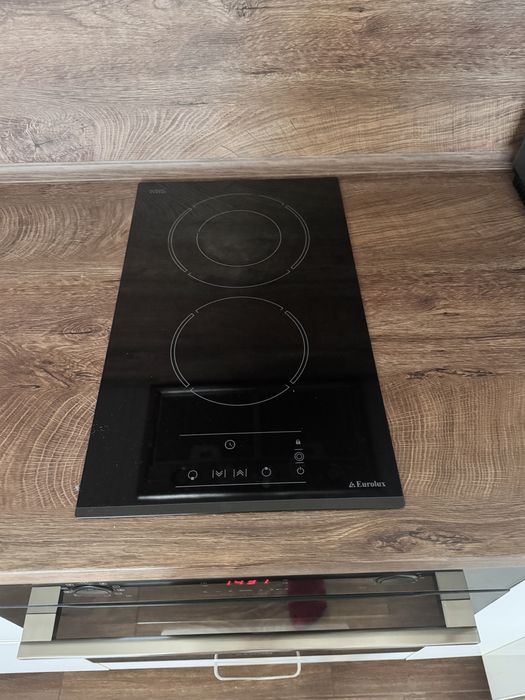 Мултифунционлна фурна и стъклокерамичен плот за вграждане Eurolux