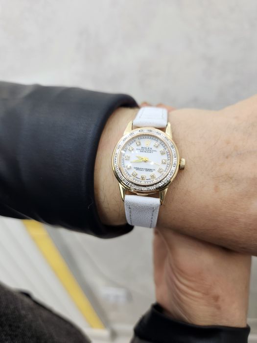 Золотые Rolex с бриллиантами