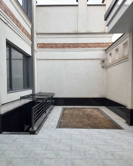 Коттедж 1.7 соток Зангиота Солнечный (Куешли махалла)