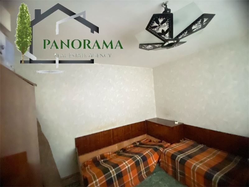 Продава се Двустаен апартамент в Шумен, Тракия - 59 кв.м за 1185 €/кв.м - Снимка #2