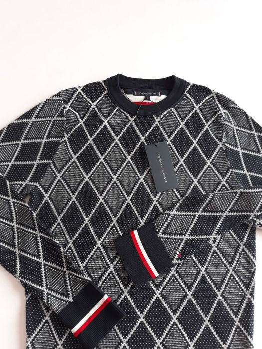 Pulover Tommy Hilfiger