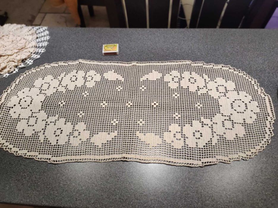 Винтидж ретро плетена дантела покривка каре мильо