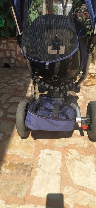 Триколка Chipolino Bolide Navy със сенник