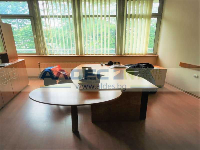 Продава ТЪРГОВСКИ КОМПЛЕКС, гр. Раднево