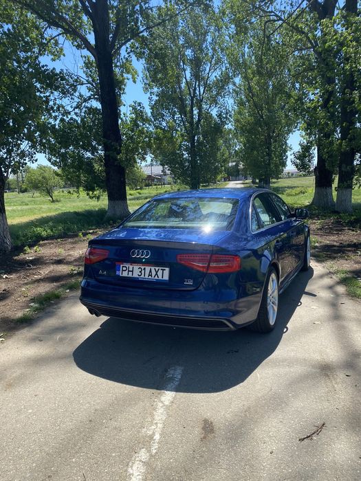 Audi A4 S-Line 2013