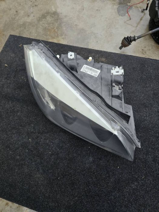 Десен фар за BMW  E84  Х1 (2009-2015г)