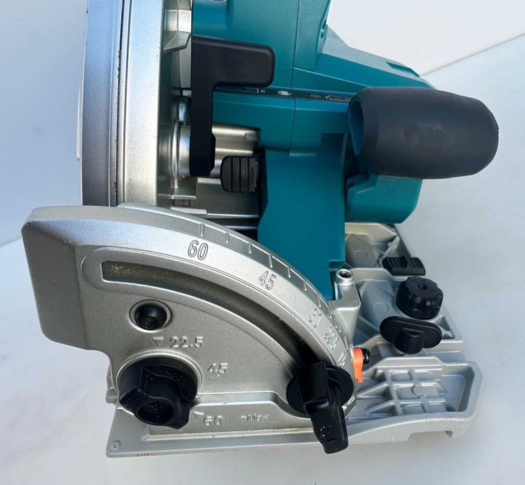 Makita DHS900 - Безчетков мощен ръчен циркуляр 2x18V 5.0Ah като нов!