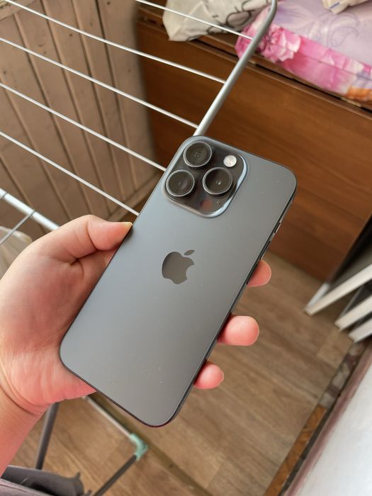 iPhone 15Pro 256гб