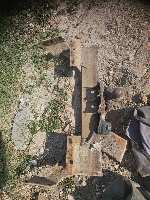 Cui remorca ford transit 2000-2012