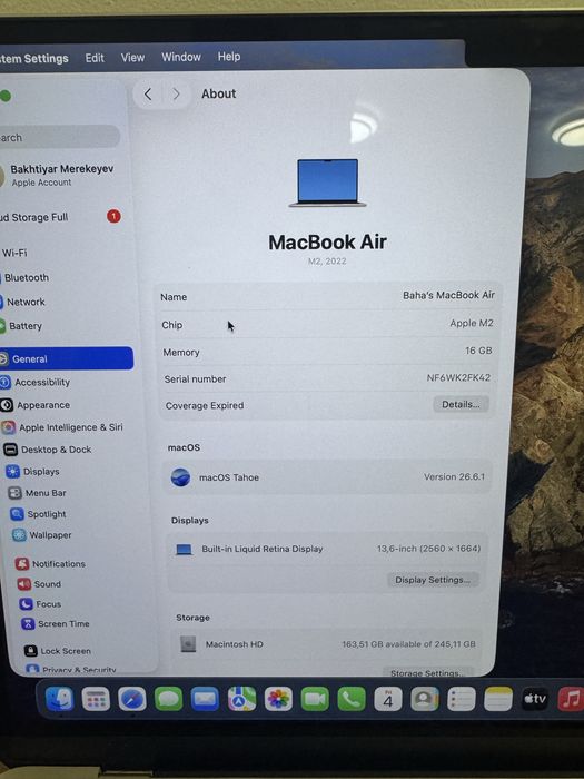 Продам Macbook Air m2 14”
