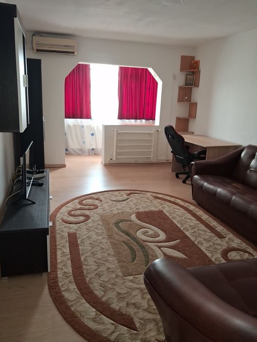 Închiriez apartament 2 camere