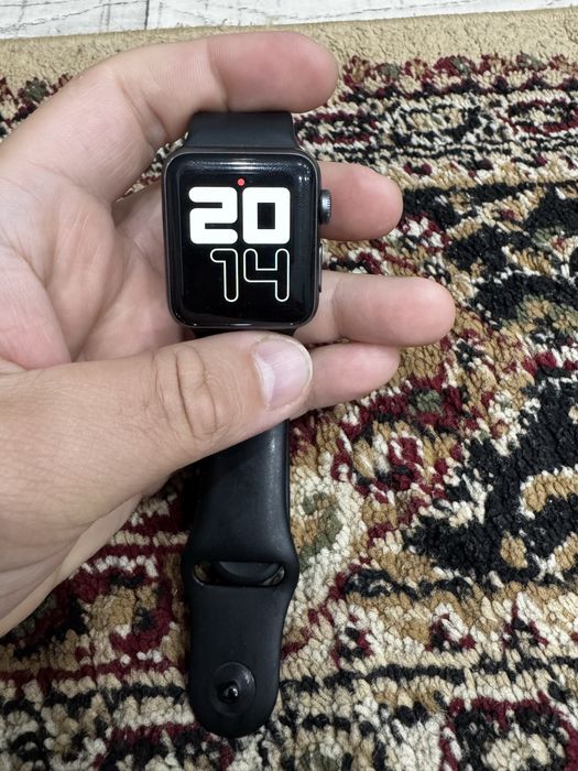 Продам apple watch 3 38mm