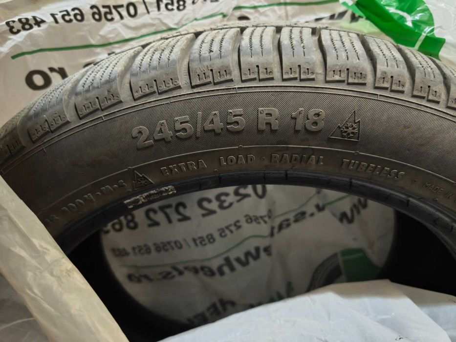 Anvelope de iarna 245/45 R18 (4 buc)in stare foarte buna!