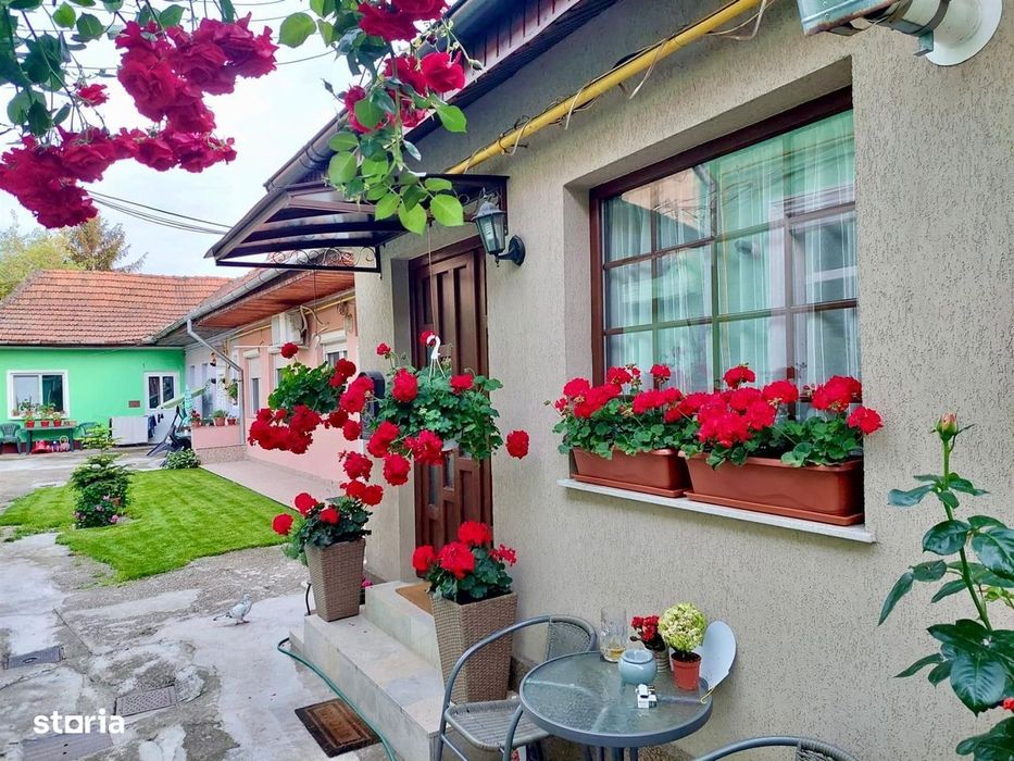 Casa cu 3 camere Ultracentrala