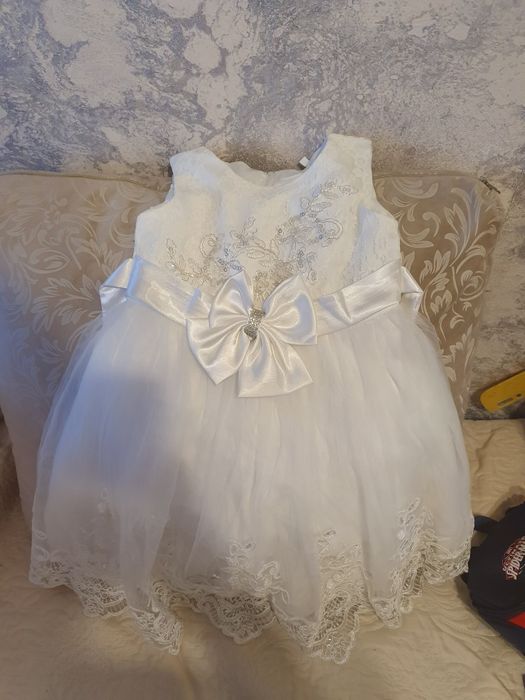 Платье на девочку