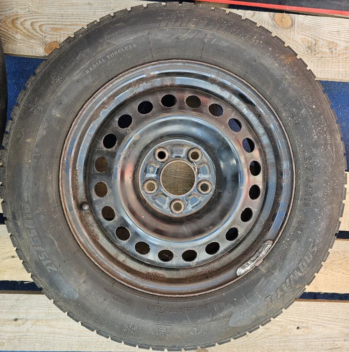 Cauciucuri Iarna/Anvelope Iarna 215-65-16'',M+S/JanteTabla 16''5x114,3