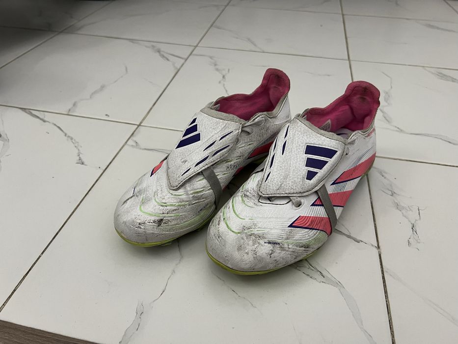 Бутсы adidas predator