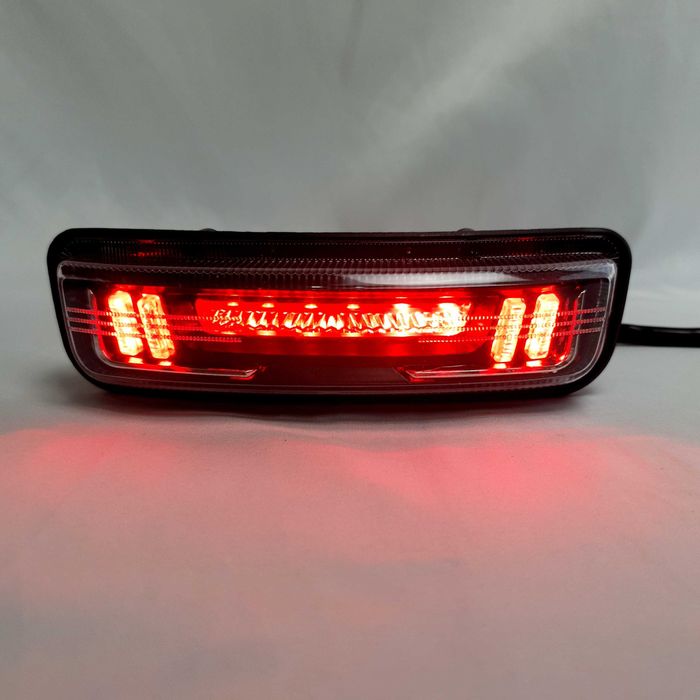Lampă Stop LED Universală 48-60V cu Semnalizare, Frână și Poziție pentru CityCoco și Scutere Electrice – B10