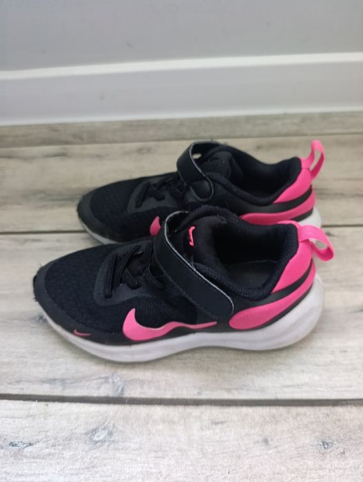 Маратонки Nike за момиче