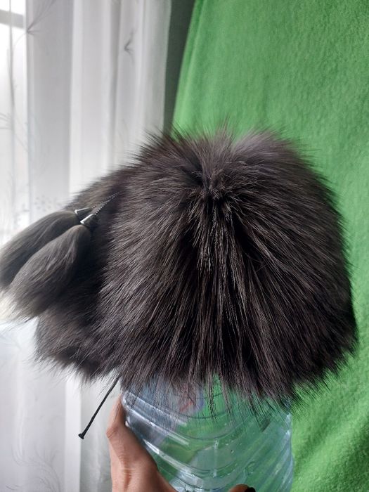 Продам женские  шапки