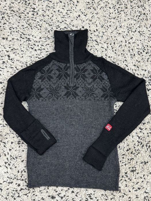 Мъжки пуловер ULVANG 100% вълна. Размер S