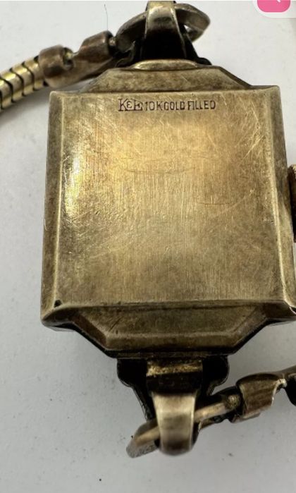 Часовник LONGINES позлатен