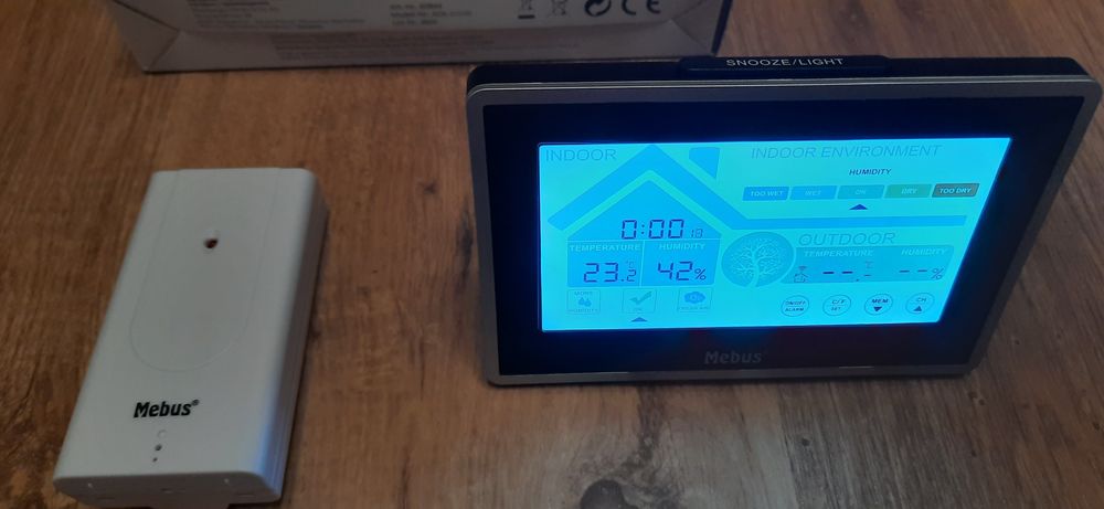Statie meteo cu senzor exterior-interior,afisaj tactil,higrometru,Nou!