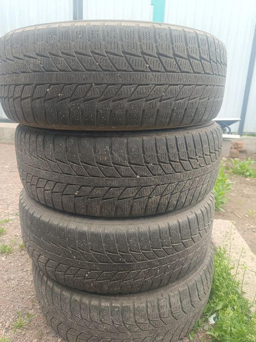 Продам резину 16