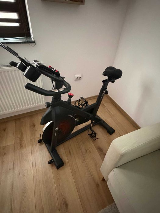 Bicicleta Spinning Fit Tronic - CA NOUA, foarte putin folosita
