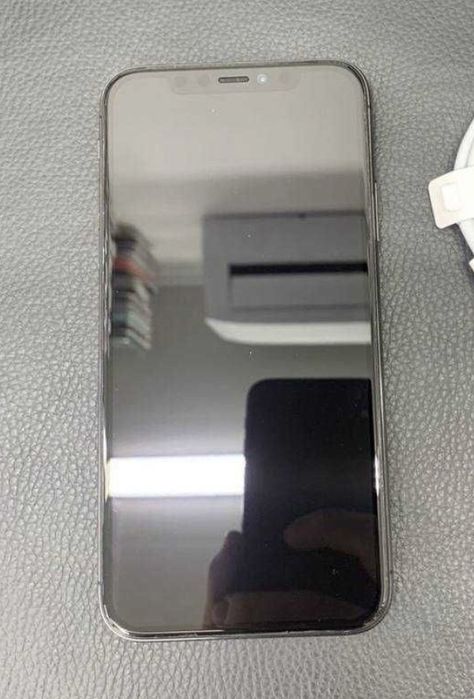 Айфон Х срочна!!