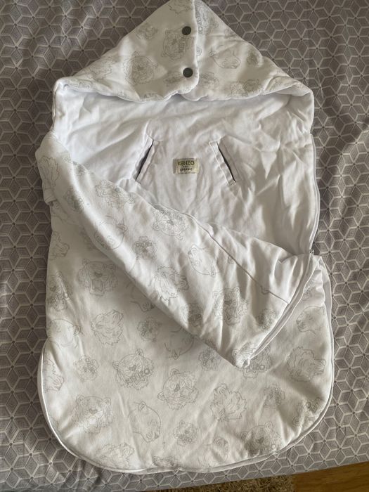 Sac căruț Kenzo nou