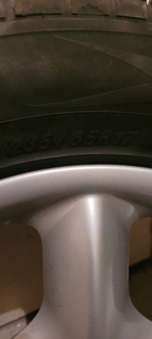 Зимни гуми и джанти може по отделно]235/65/17