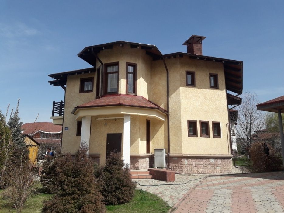 Монтаж и продажа водостока.