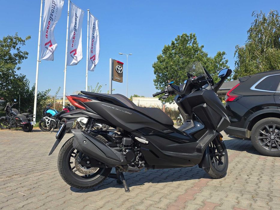 Scooter Honda Forza 350