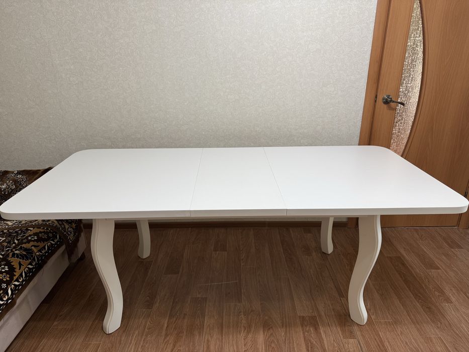 Стол Пегас белый, новый