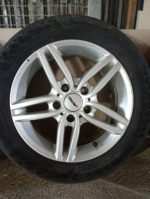 BMW ALUTEK джанти със летни гуми 205/55/16 7J ET31 5x120 цо 70