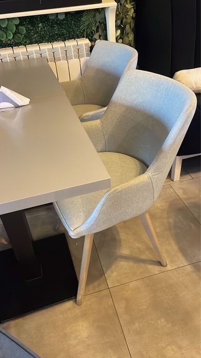 Scaune cafenea/restaurant