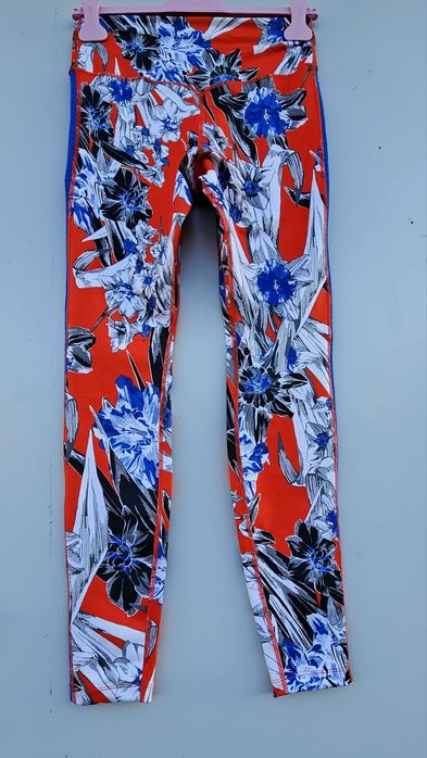 Nike оригинален дамски клин М размер