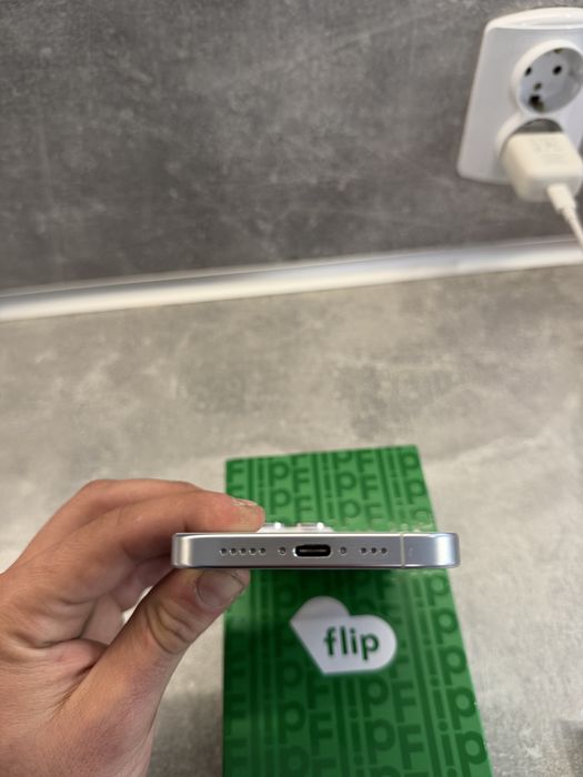 Iphone 16 pro White 256GB