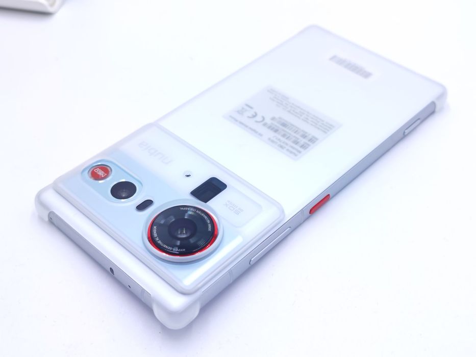 ZTE Nubia Z80 Ultra 512GB White 16GB Dual, Garantie 24 luni | #D94494