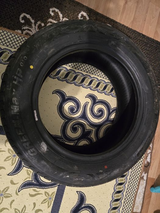 Продам летнюю резину