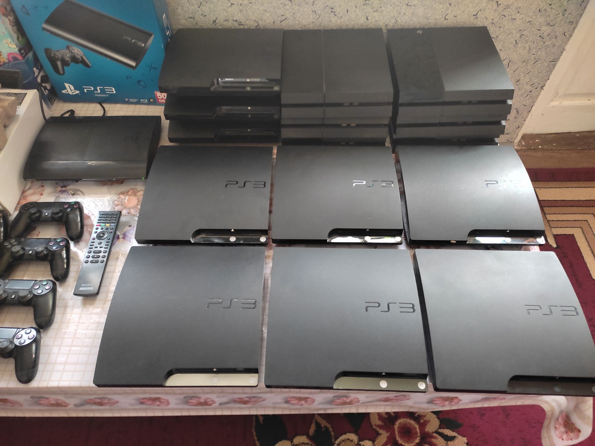 Пс3 сонй Ps3 sony PlayStation 3 slim super slim 4 ta jostik: 180 у.е ...