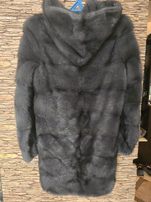 Продам норковую шубу