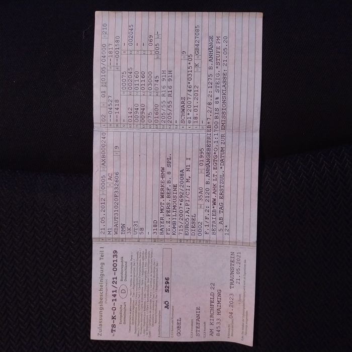 Vind bmw 318 an 2012 stare foarte buna