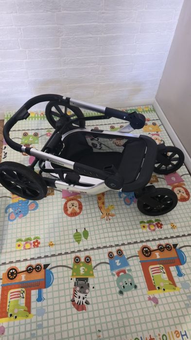 Комбинирана бебешка количка 3 в 1 KikkaBoo - Irene, Light Grey